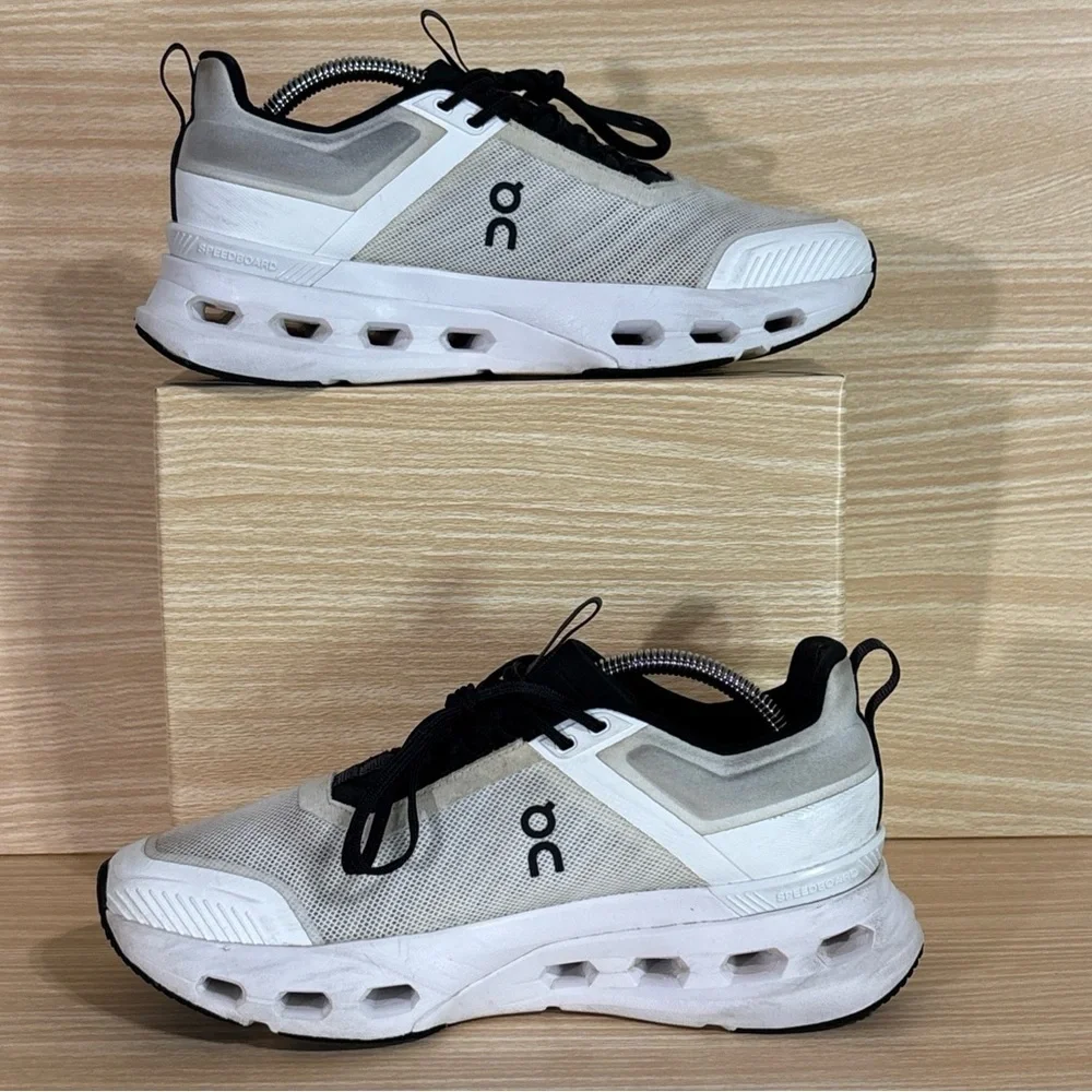 On Running Cloudnova X White Black Training Sneakers Women’s 7.5